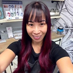 Meet your Posher, Kinzie